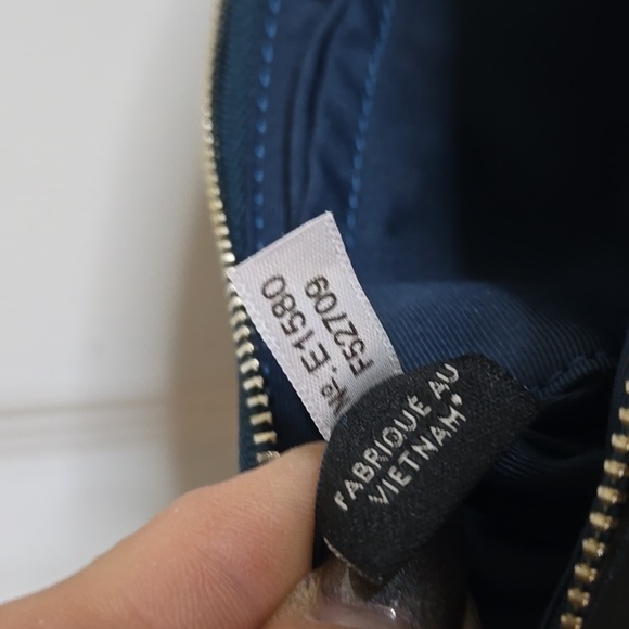 Coach Elegant Navy Blue Crossbody Bag NWTS Has Small Dipple On Back And Front - Picture 7 of 8